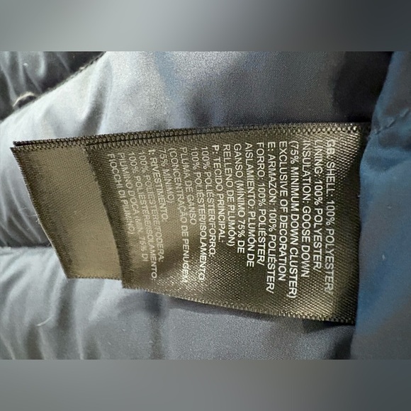 The North Face Flare Jacket Navy Blue Floral 550 Down Fill | Women’s Size Medium - Picture 7 of 9